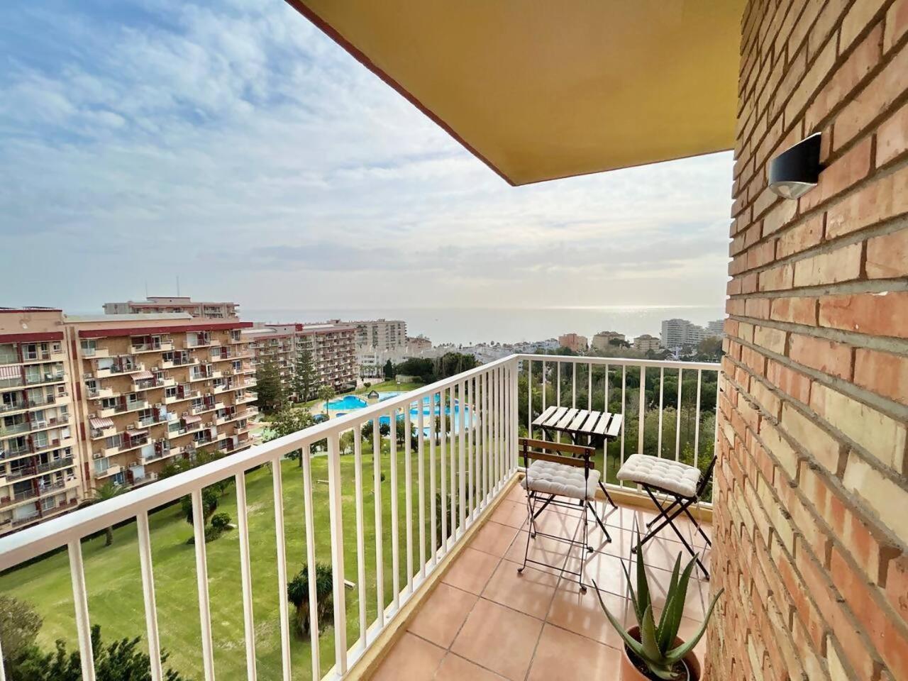 Acogedor Apartamento En Benalmadena Vistas Extérieur photo